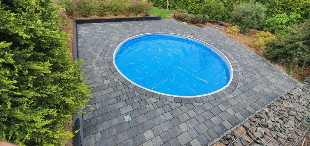 Hochwertige Poollandschaft – Galabau Schurig Klipphausen