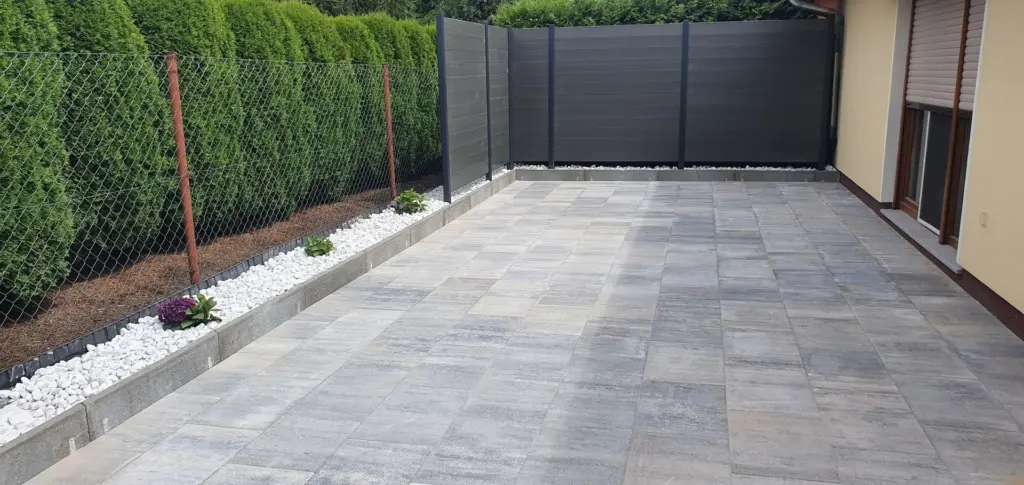 Terasse gepflastert Galagau Schurig Klipphausen